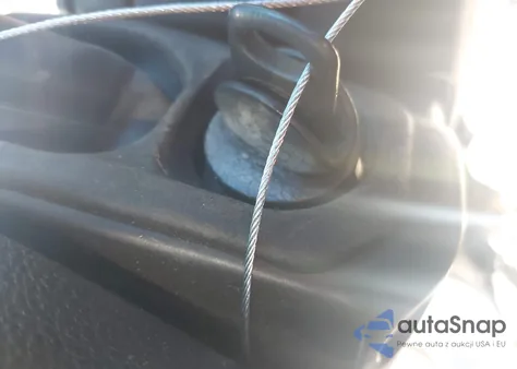 2011 Ford Crown Victoria Police z USA, uszkodzony, nr VIN 2FABP7BV1BX145760